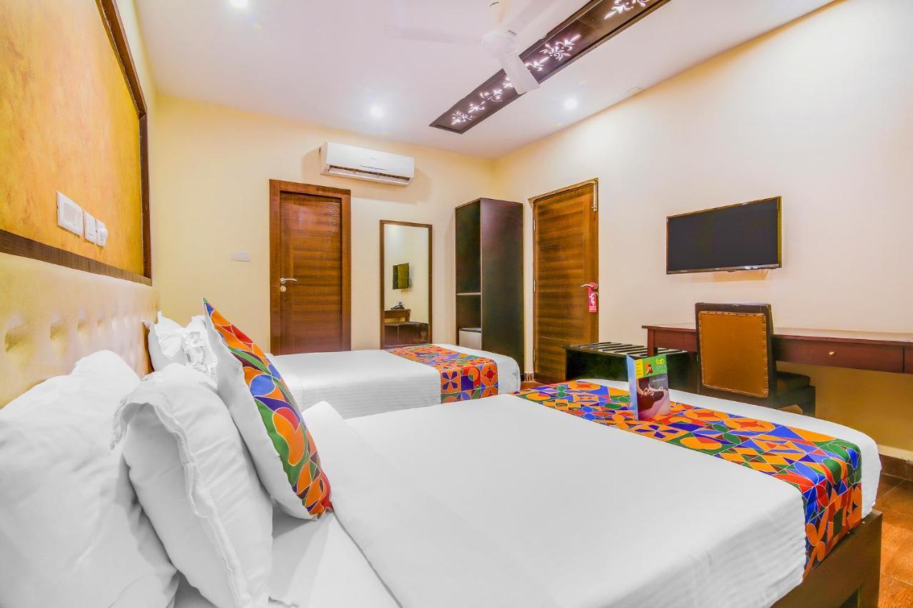 Fabhotel Golpark Kolkata Eksteriør bilde