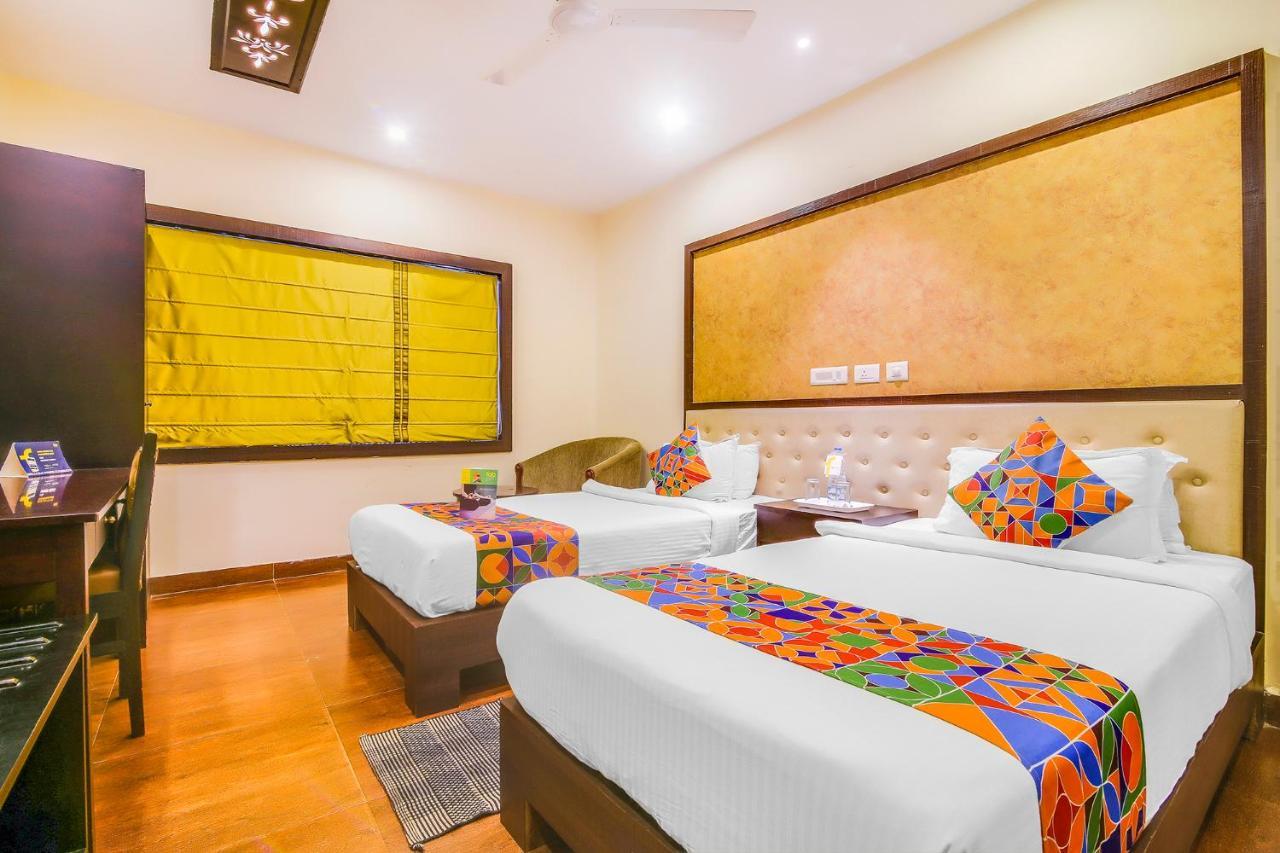 Fabhotel Golpark Kolkata Eksteriør bilde