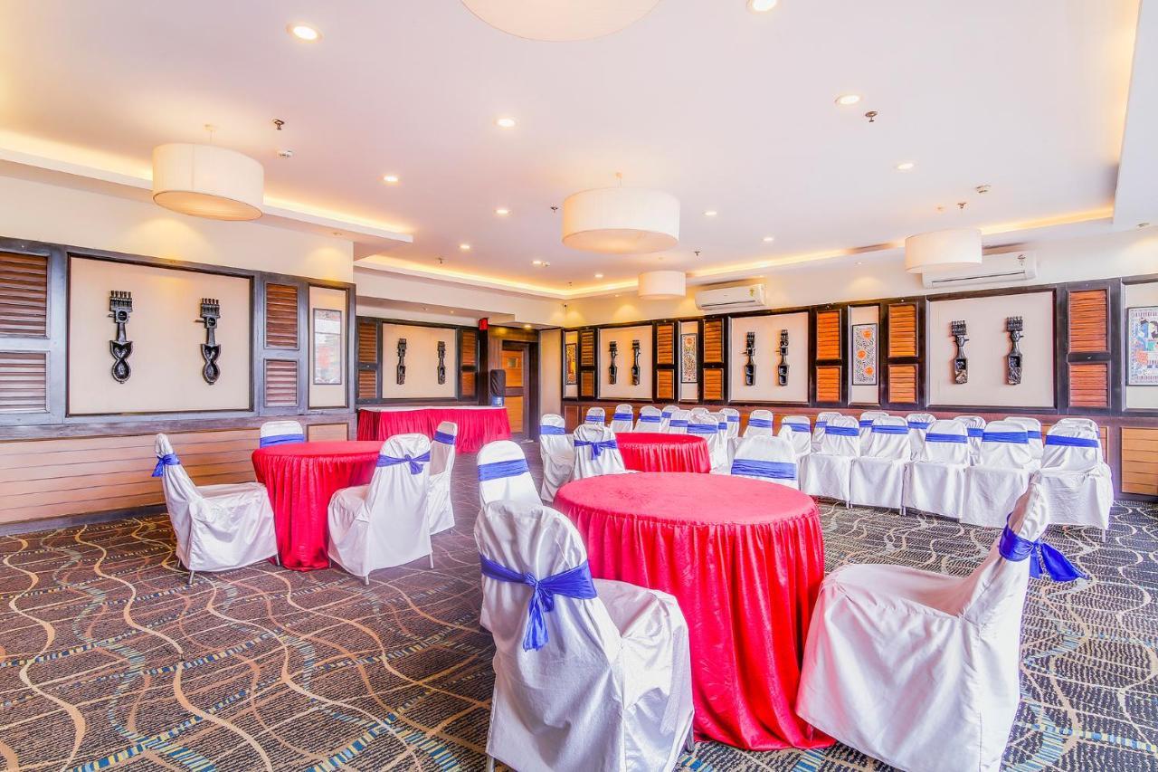 Fabhotel Golpark Kolkata Eksteriør bilde